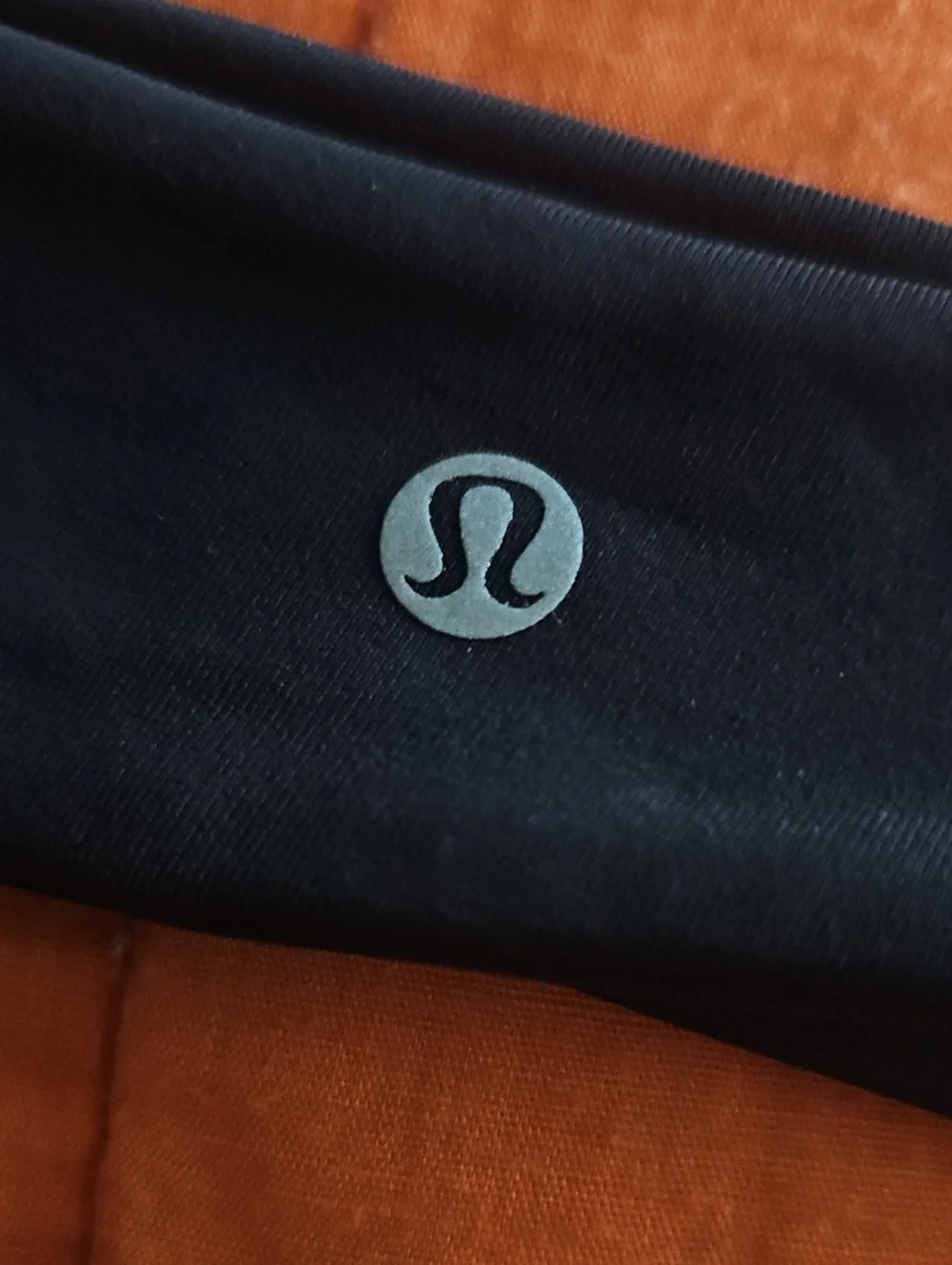 Lululemon LUXTREME Training Headband, One Size!! Black And Silver!